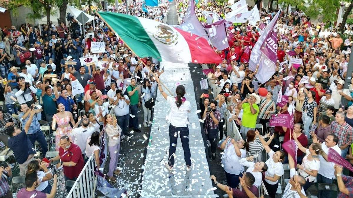 La precandidata en Colima
