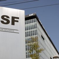 Suspenden al auditor responsable de fiscalizar el costo del cierre del NAIM