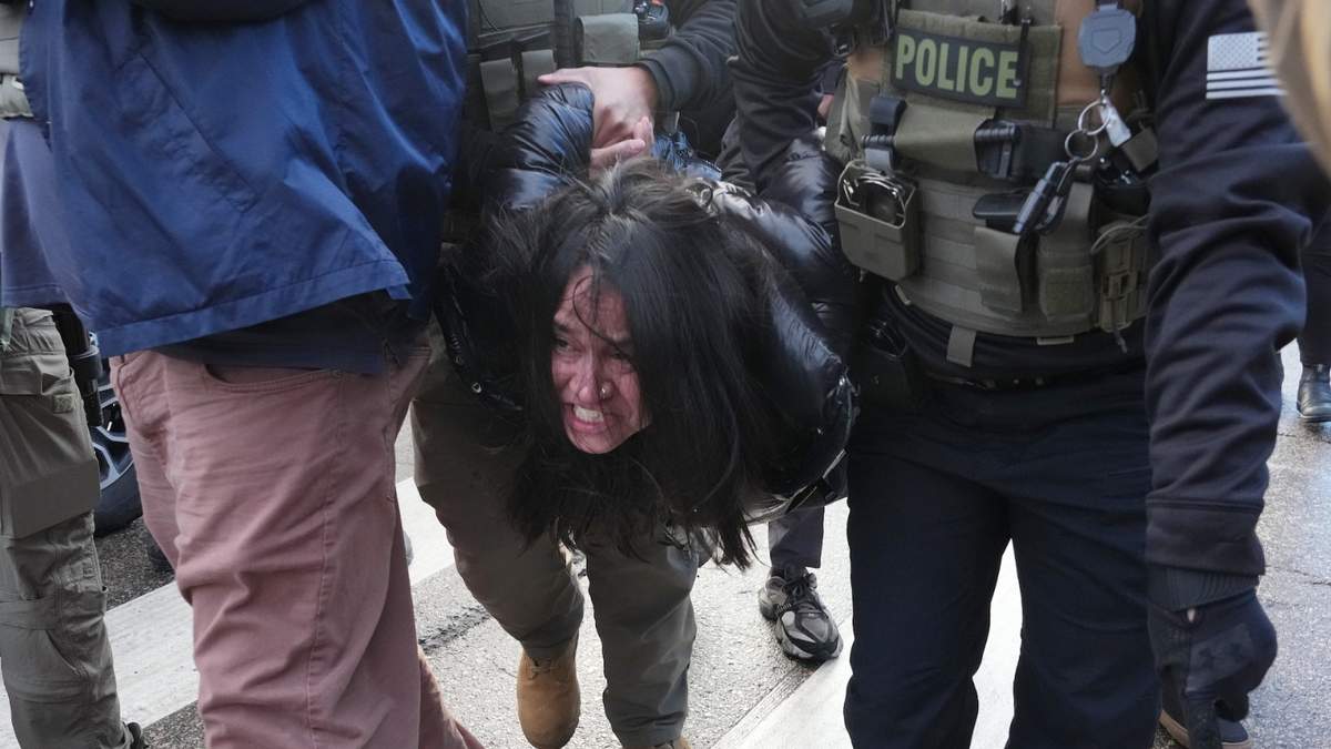 Detención en Minneapolis