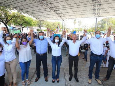 "Va por Colima" reparte candidaturas entre familias y grupos de poder