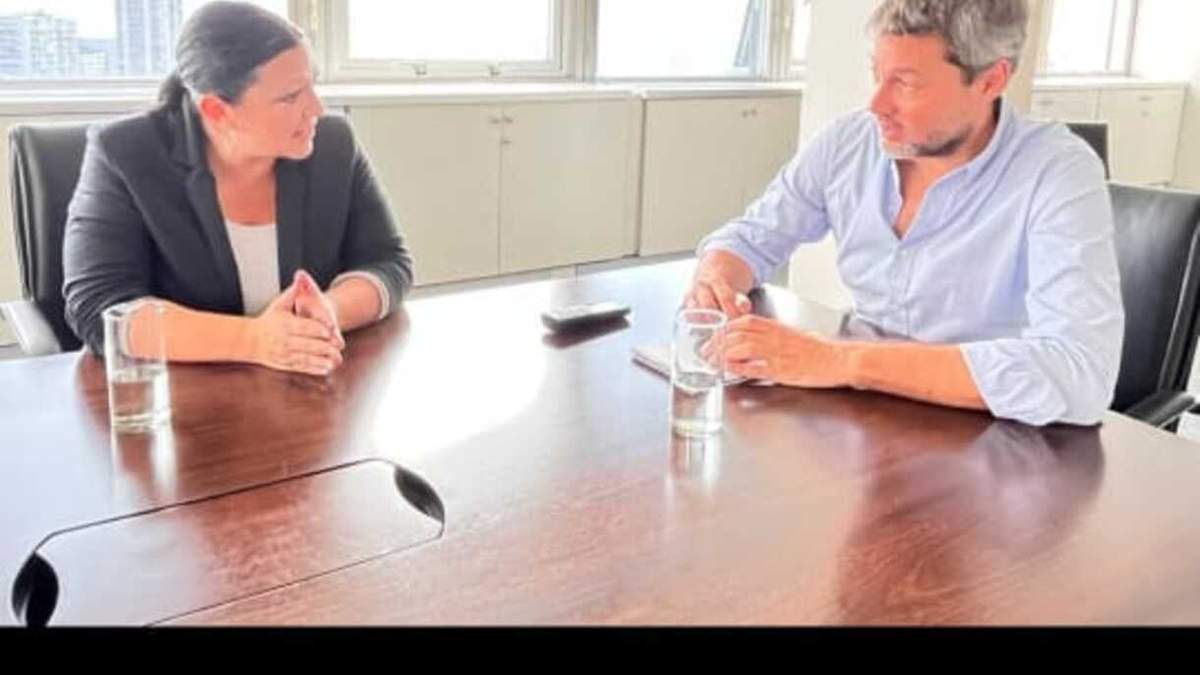 Soledad Martínez junto a Matías Lammens. Fuente: (Prensa Soledad Martínez).