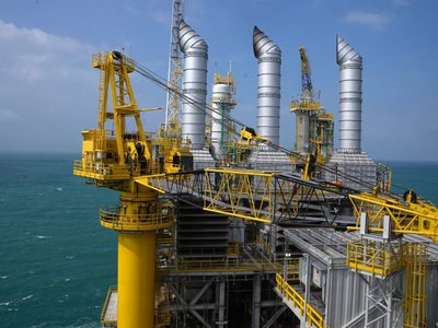 Eni niega ser responsable del derrame en el Golfo; monitoreo ubica uno de sus buques en la zona