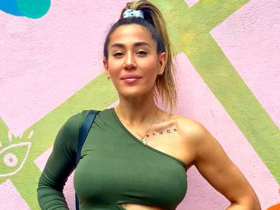 El mal momento que atraviesa Jimena Barón en sus vacaciones junto a su hijo y su mamá en Disney
