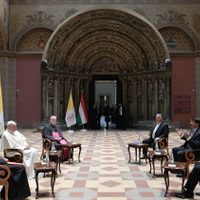 El Papa se reúne en Budapest con Viktor Orbán sin abordar la cuestión migratoria