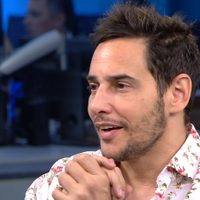 "Lo hacía en la ducha": Rodrigo Lussich y una tremenda confesión al aire en Intrusos. ¡Qué asco!