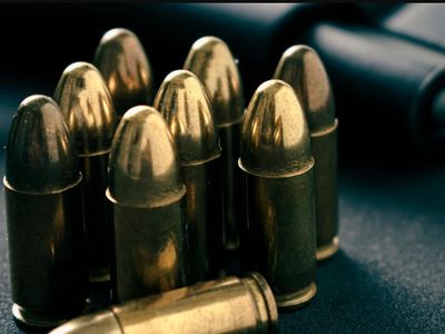 Una mujer que intentó traficar 3 mil 580 balas a México fue sentenciada a 51 meses de cárcel