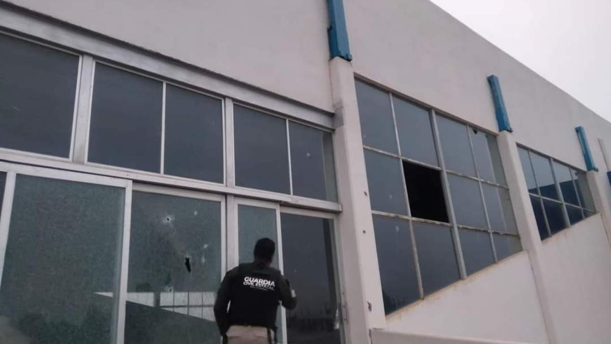 Comandancia atacada