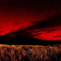 Dos fotógrafos pudieron capturar el fenómeno de la tormenta solar en dos lugares distintos de Neuquén