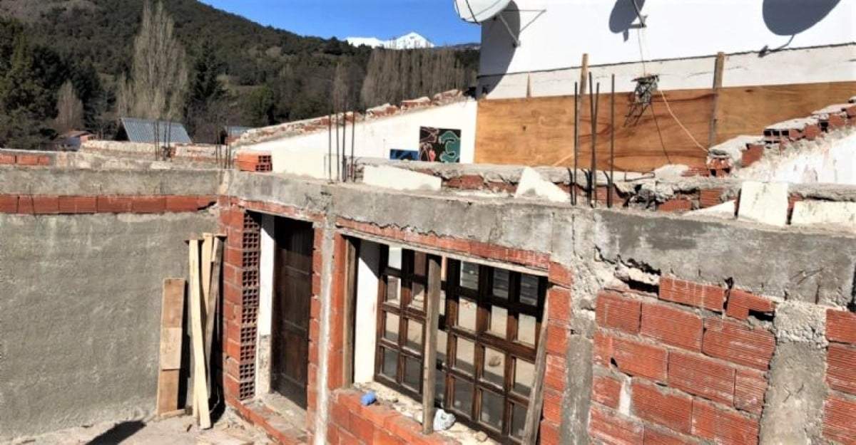 Obra de ampliación de la escuela Payla Menuko. Fuente: (Facebook)