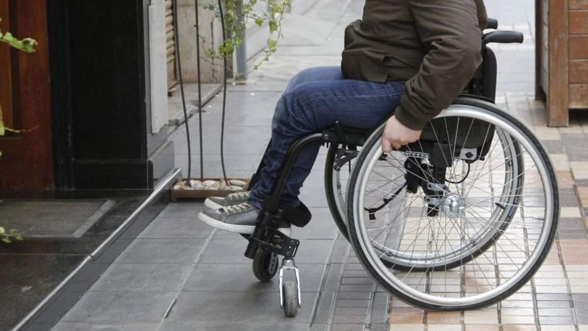 Reclaman obras para mejorar el acceso de personas con discapacidad. Fuente: (X)