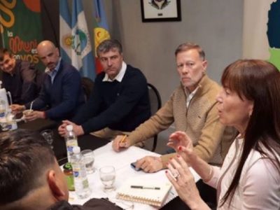 Planifican el presupuesto 2025 junto a representantes de las diferentes regiones