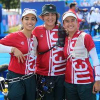 AMLO felicita al equipo femenil de tiro con arco por medalla de bronce en París 2024