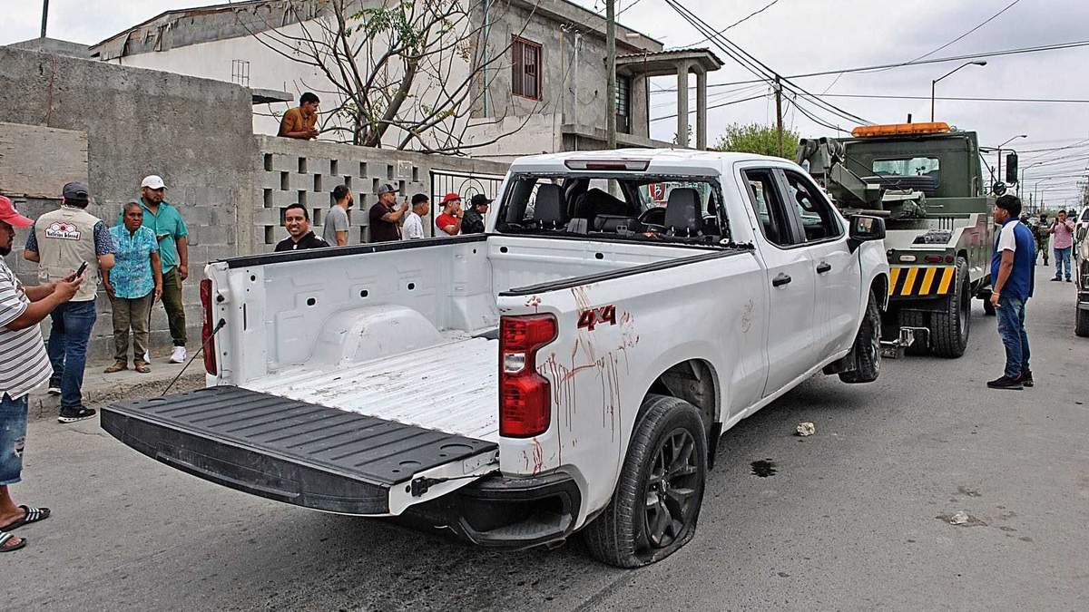 El vehículo atacado