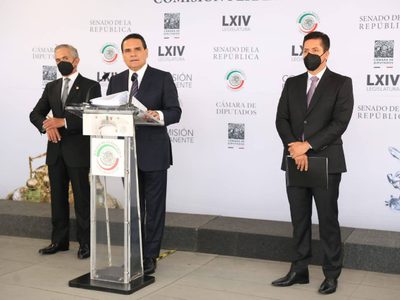 Aureoles acude ahora al Senado y propone reformar la ley en materia de delitos electorales