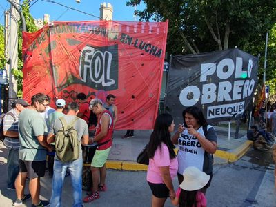 Organizaciones sociales reclamaron el pago de los programas provinciales a más de 16 mil familias