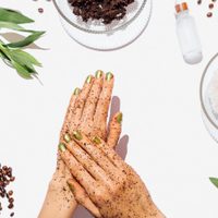 Con pocos ingredientes: así podés preparar un exfoliante casero y natural para tu piel, sin salir de casa
