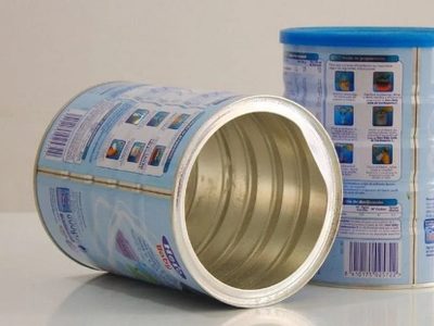 Con una lata de leche y esta idea genial, creá un contenedor para tus palitos de la ropa que es una paquetería