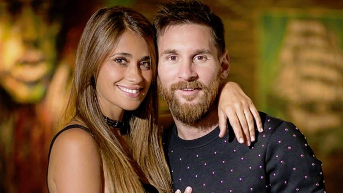 Lionel Messi y Antonela Roccuzzo. Fuente: (Twitter)
