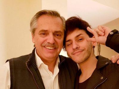 El hijo de Alberto Fernández fulminó con un bikinazo que no puede más... ¡Se ve!