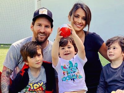 Tras ganar el Mundial, así fue el emotivo festejo de Lionel Messi con su familia