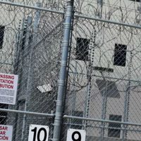 HRW alerta contra negligencia médica en centros de detención migratoria de EU