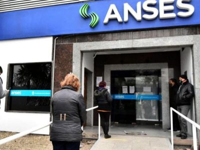 ANSES: quiénes cobran jubilaciones y pensiones durante la cuarta semana de noviembre