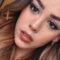 ¡Sin piedad! Danna Paola arrasa en las redes con poca tela en su cuerpo ¿Pudo cubrirlo?