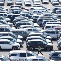 Trump dará marcha atrás y reducirá aranceles a la industria automotriz