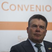 Juan Díaz de la Torre deja el SNTE; cercano a Gordillo queda de interino