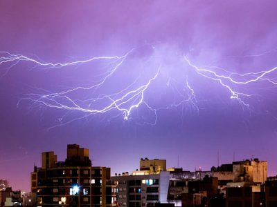 El SMN emitió alerta naranja por tormentas y temperaturas extremas