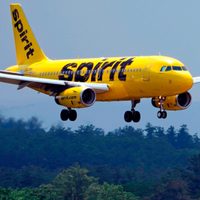 Spirit Airlines anuncia el cierre tras 34 años y el cese inmediato de sus operaciones