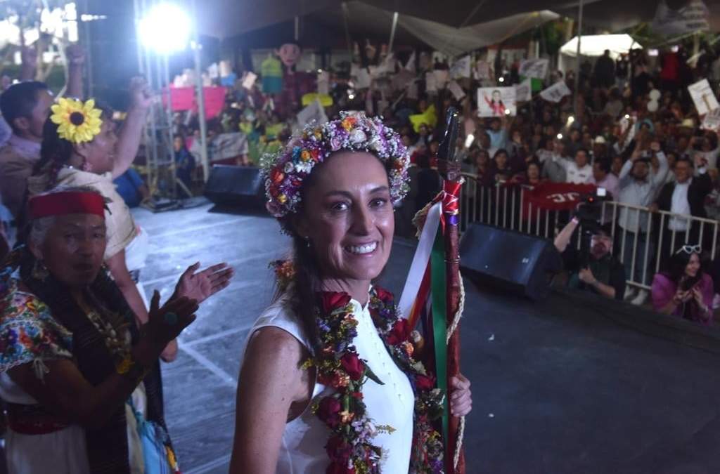 Claudia Sheinbaum, aspirante presidencial de Morena en el Deportivo Xochimilco