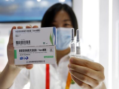 Un nuevo lote de vacunas podría llegar desde China en los próximos días