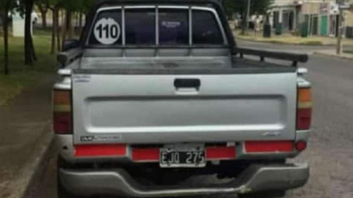 Los sujetos se robaron la camioneta y herramientas. Fuente: (Centenario Digital).