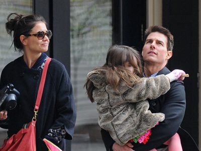 Cuánto ha crecido: así luce Suri, la olvidada hija de Tom Cruise que es idéntica a Katie Holmes