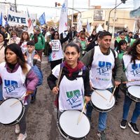 Tensión en Río Negro: Unter lanza ultimátum y exige aumento ya