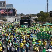 Los simpatizantes de Bolsonaro marcharon en Brasil para pedir cambios en el sistema electoral