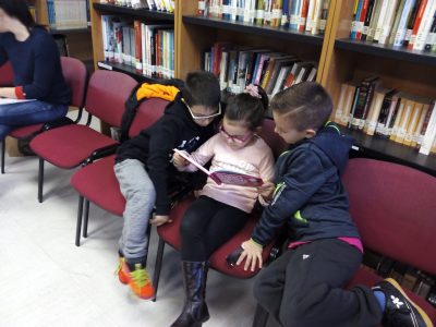 PAE, Fundación Leer y el Ministerio de Educación promovieron el programa “Leer te ayuda”