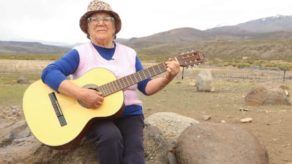 Esther Castillo es una de las mujeres cantoras del norte neuquino. Fuente: (Gobierno de Neuquén)