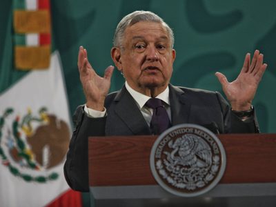 AMLO celebra resolución del TEPJF que quita candado a sus comentarios electorales en las mañaneras