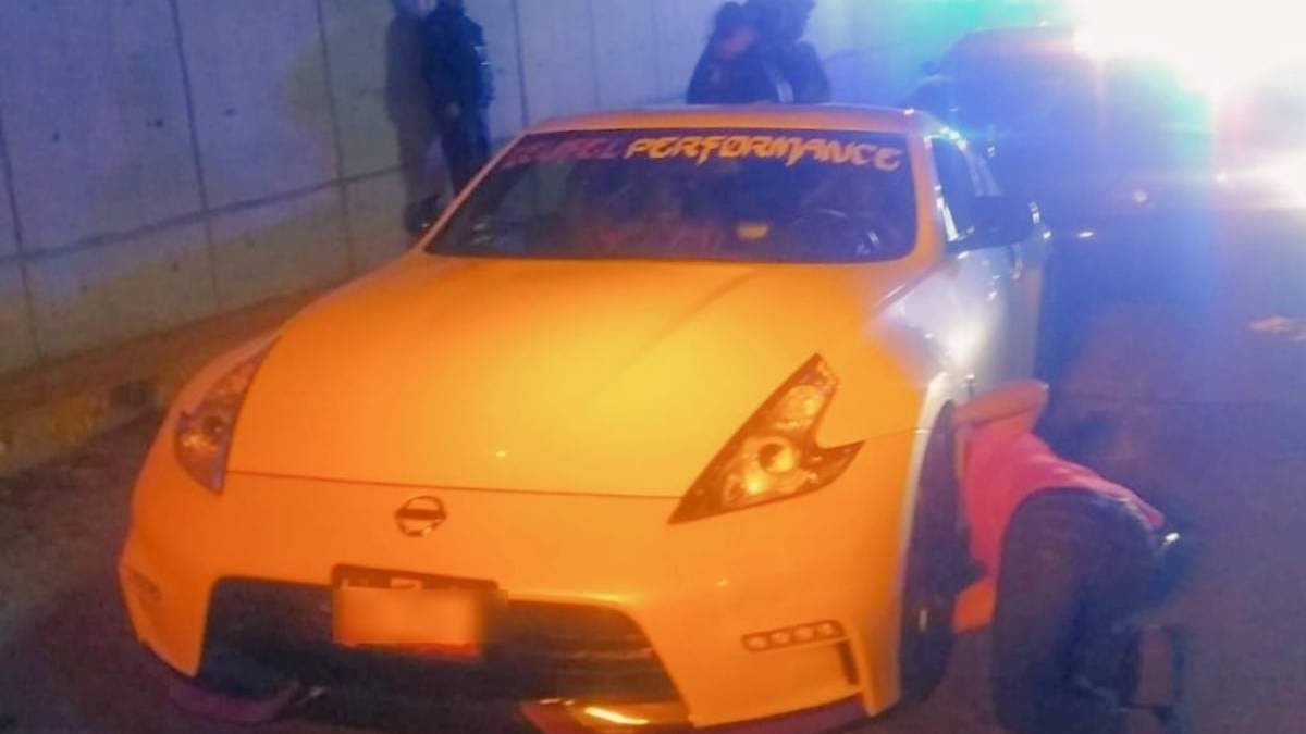 El automóvil Nissan 370Z del alcalde