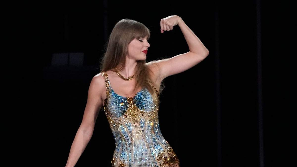 Taylor Swift se presentó el lunes 7 en el SoFi Stadium de Los Ángeles