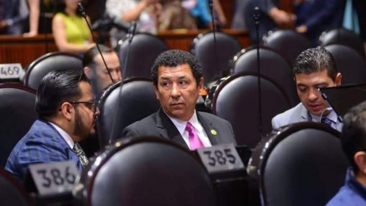 La oficina de Mario López negó que hubiera existido una detención.