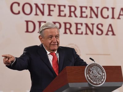 AMLO considera que es una desfachatez que Lorenzo Córdova regrese a la UNAM