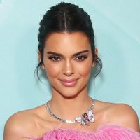 Fashionista innata: Kendall Jenner revoluciona las redes con un peculiar y arriesgado accesorio