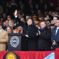 Milei anunció la baja de retenciones al campo: a quiénes afecta