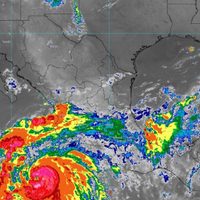 Huracán "Hilary" provocará lluvias muy fuertes en occidente y sur del país: SMN
