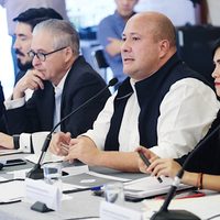 'Póngase a buscar cosas serias”: Alfaro a periodistas que lo cuestionaron sobre solicitud a Sedena