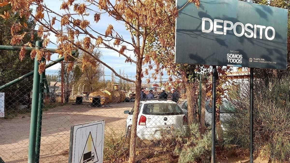 Predio de la Cooperativa de Luz de Plottier. Fuente: (Minuto Neuquén)