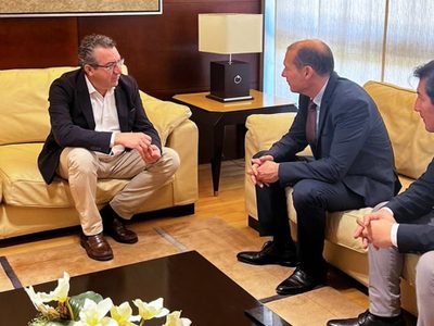 Omar Gutiérrez y Sandro Badilla visitaron funcionarios de Benidorm y Valencia en su gira por España